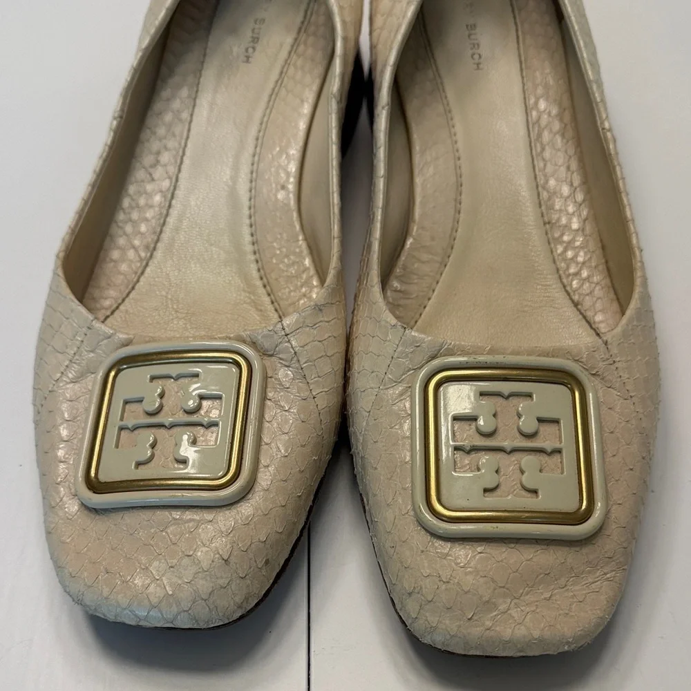 Tory Burch Georgia Pump Croc Embossed Cream size 10.5